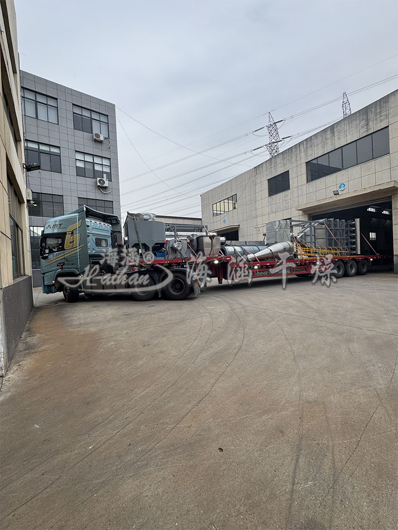 XSG-6型闪蒸干燥机成套设备装车发货，奔赴福建客户现场